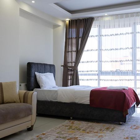 Cnr Otel Airport Стамбул Экстерьер фото