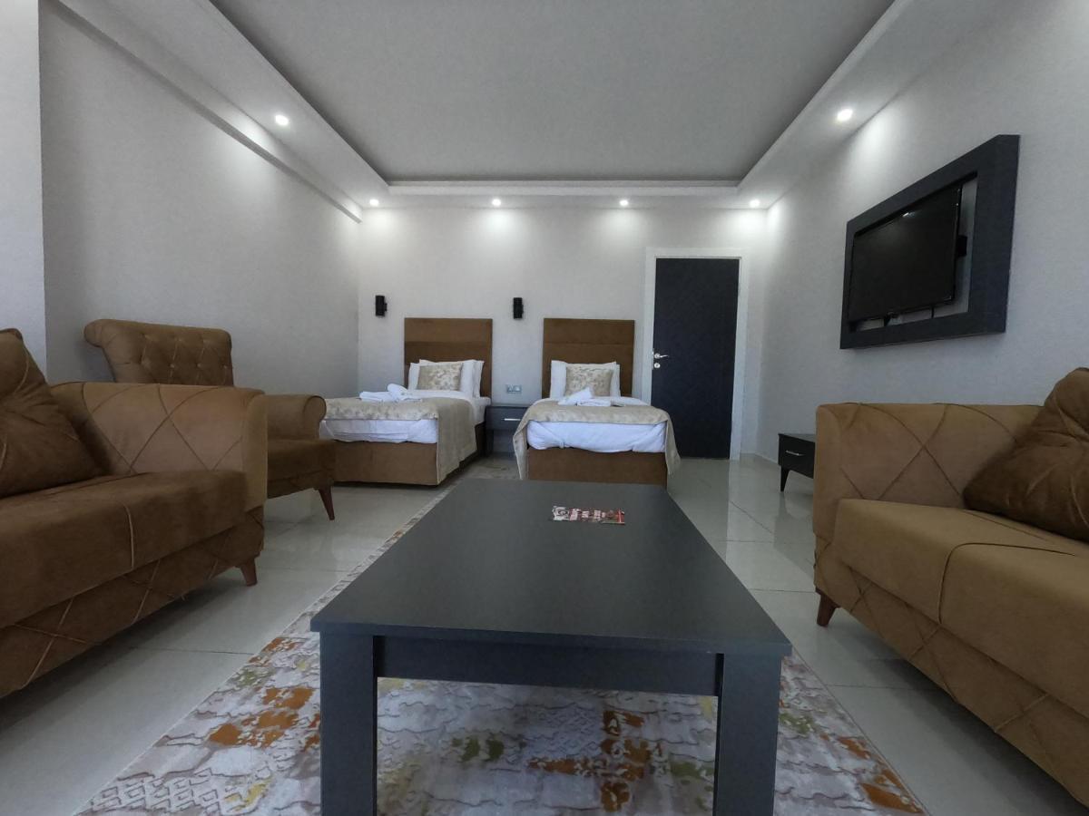 Cnr Otel Airport Стамбул Экстерьер фото